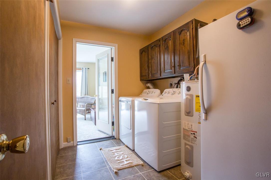 139 West Aluta Mill Road Nazareth, PA 18064 - Photo 15 of 28 a utility room with dryer and washer