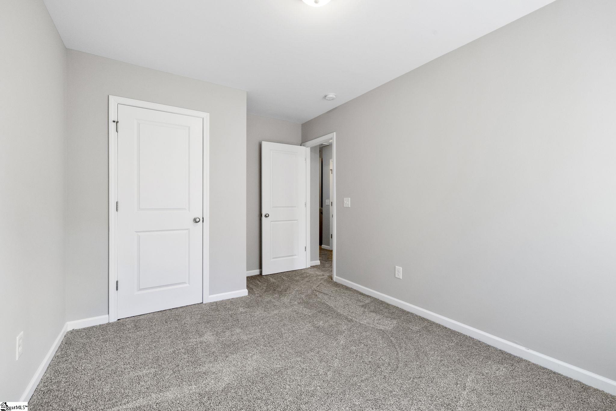 118 Village Court Greer, SC 29651 - Photo 26 of 33