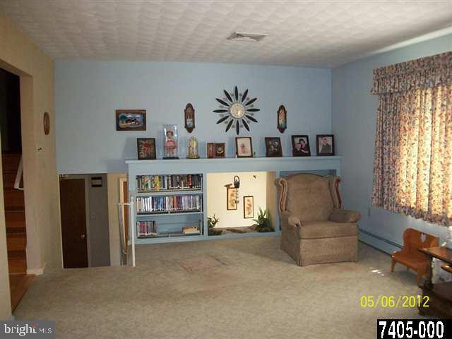 2174 Eden Road York, PA 17406 - Photo 11 of 25 Gallery Image 11