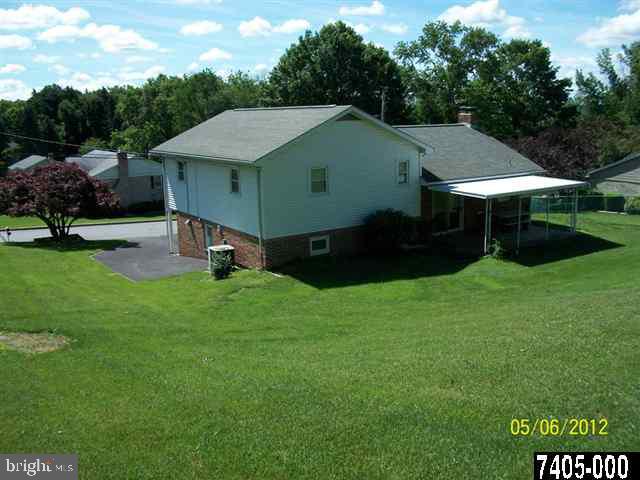 2174 Eden Road York, PA 17406 - Photo 8 of 25 Gallery Image 8