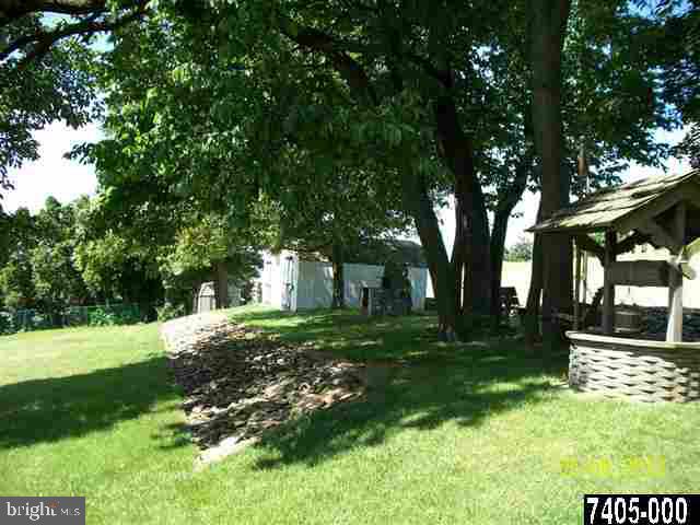2174 Eden Road York, PA 17406 - Photo 9 of 25 Gallery Image 9