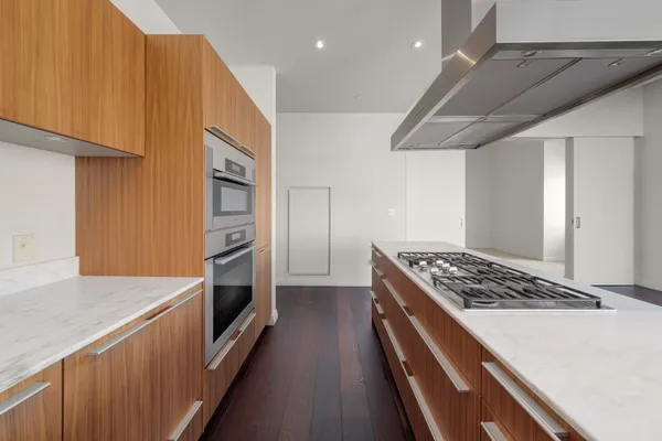 $8,500 | 210 Lavaca Street, Unit 2608, Austin, TX 78701