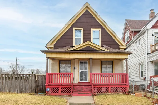 $95,000 | 2831 North 25th Street, Milwaukee, WI 53206