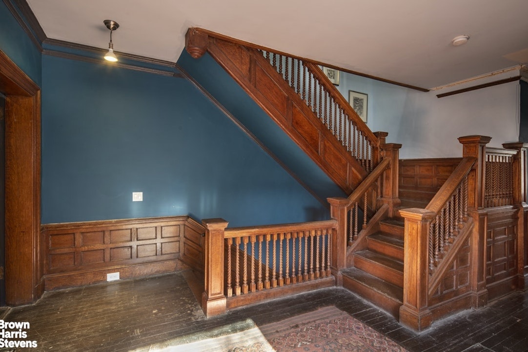 1 West 123rd Street Manhattan, NY 10027 - Photo 7 of 16 Gallery Image 7