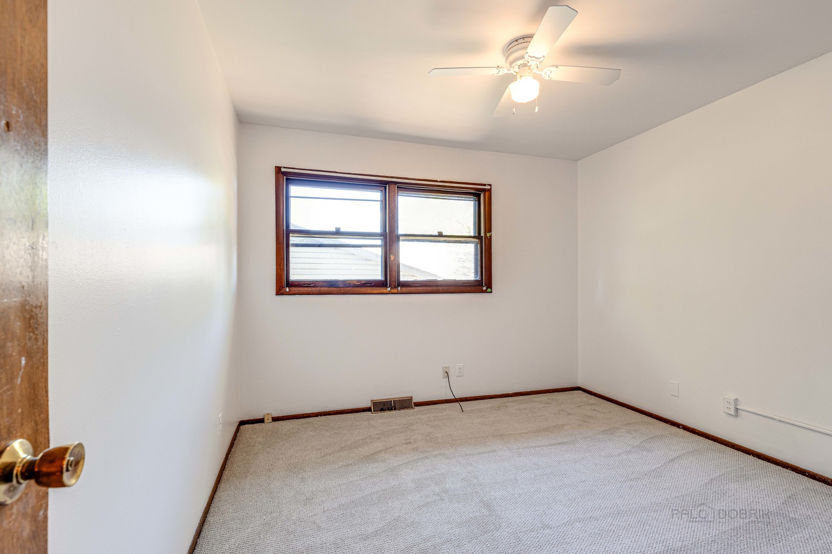 27 Lloyd Street Cary, IL 60013 - Photo 18 of 29