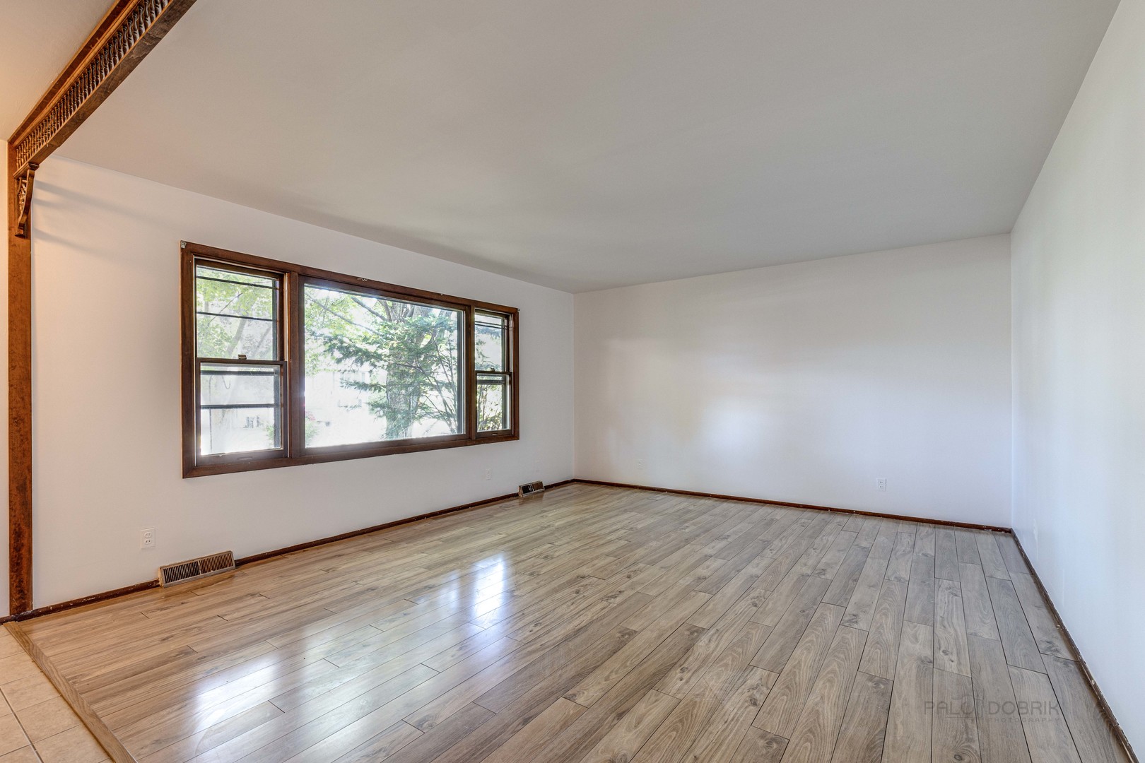 27 Lloyd Street Cary, IL 60013 - Photo 3 of 29