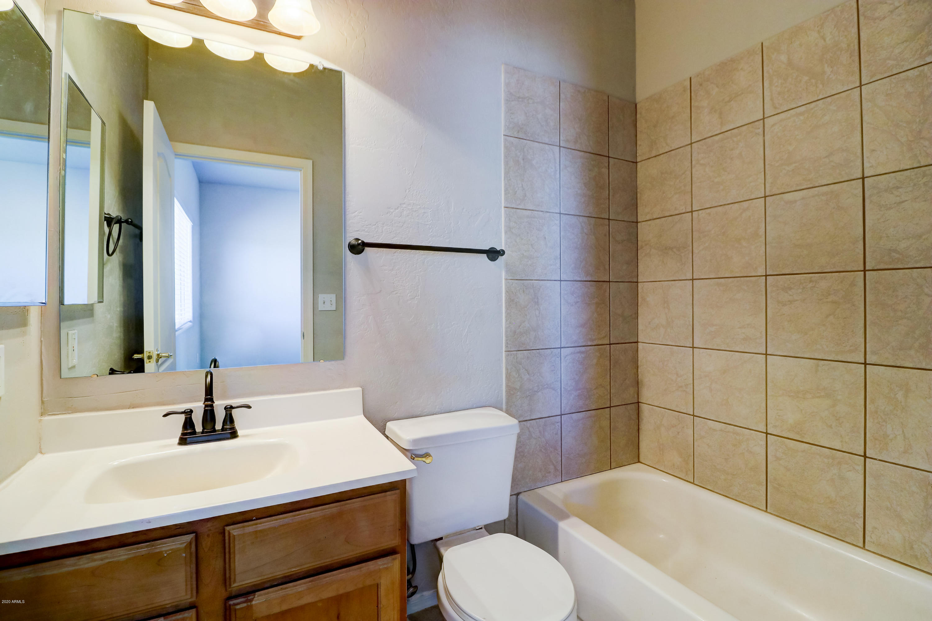 22540 Peak View Road Wittmann, AZ 85361 - Photo 24 of 33 Master Bath