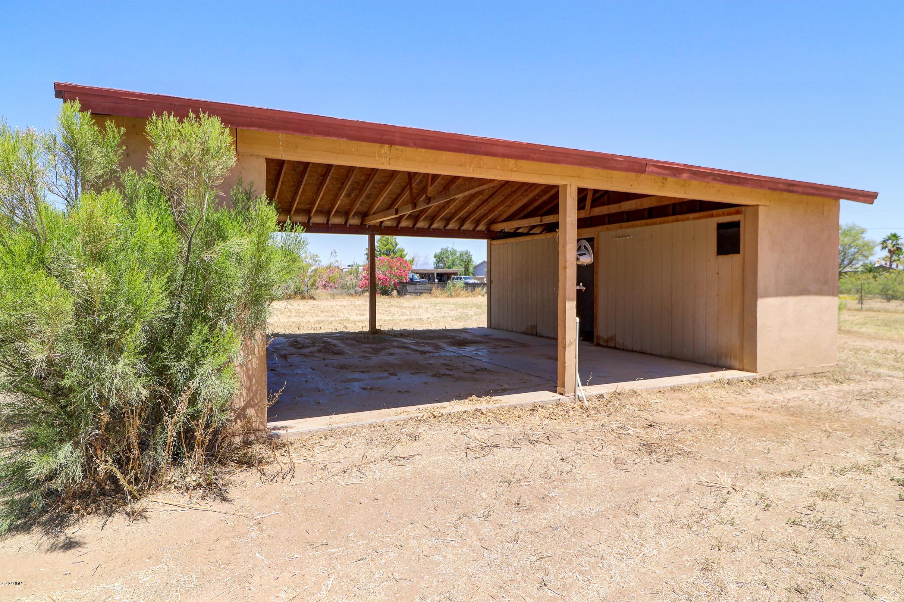 22540 Peak View Road Wittmann, AZ 85361 - Photo 31 of 33 Tack Room