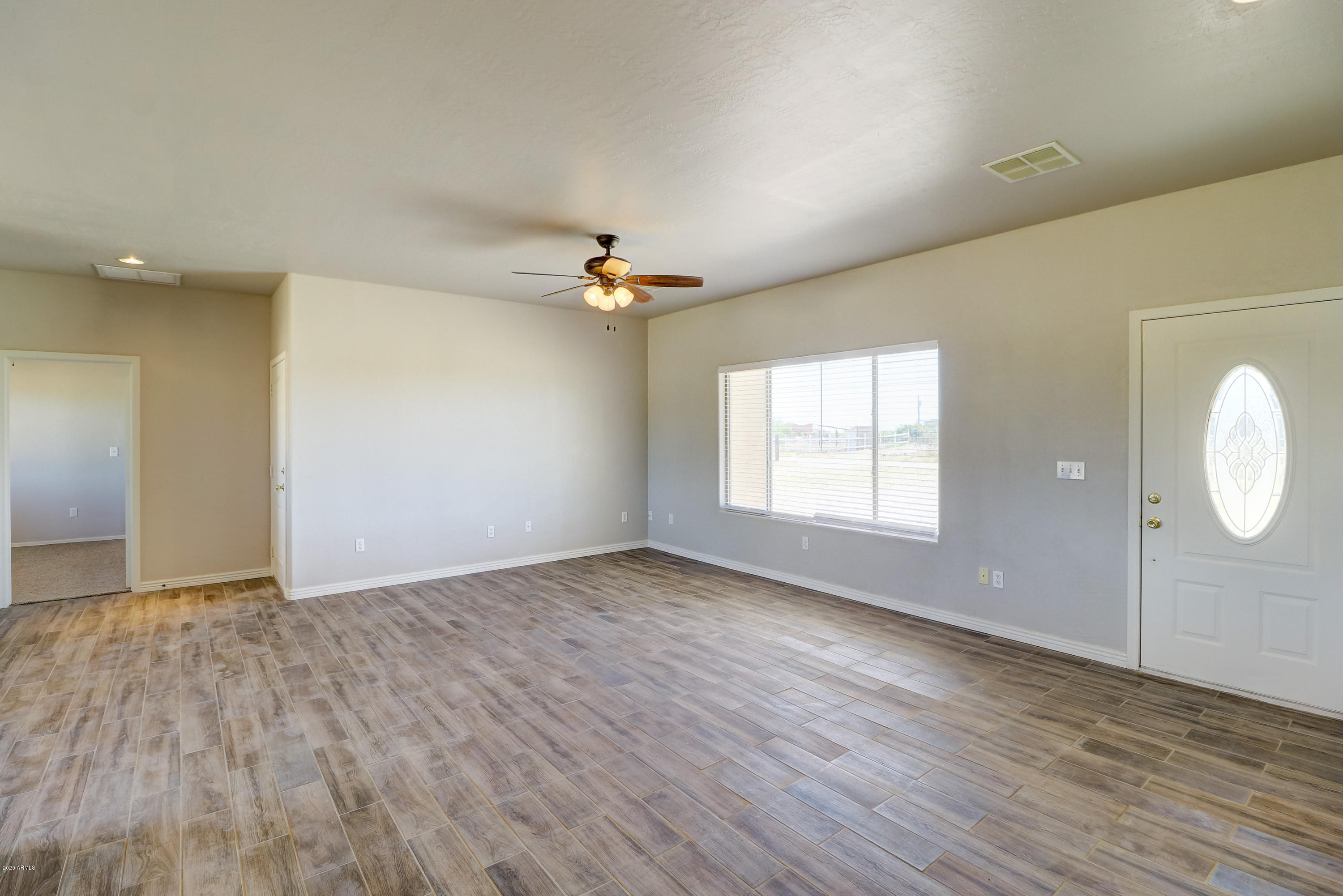 22540 Peak View Road Wittmann, AZ 85361 - Photo 5 of 33 Living Room_1