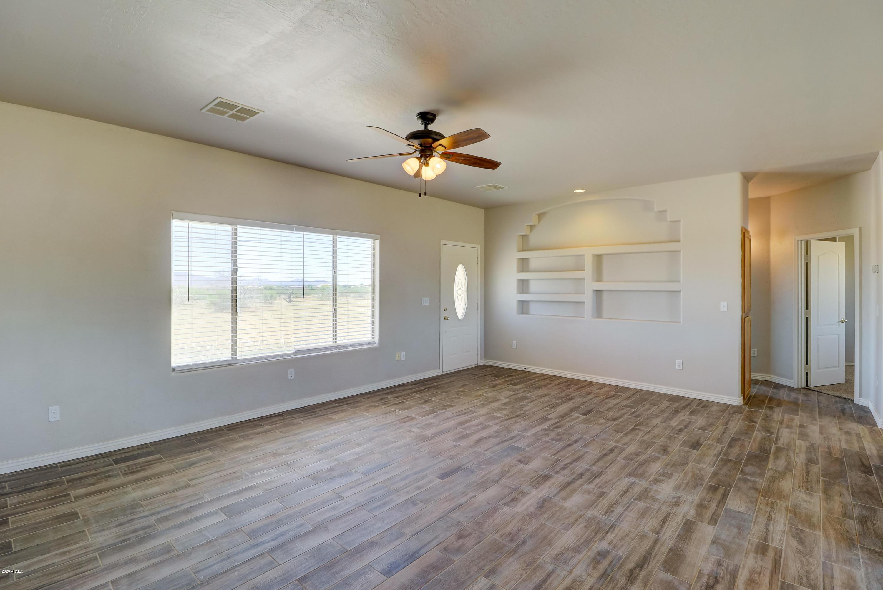 22540 Peak View Road Wittmann, AZ 85361 - Photo 6 of 33 Living Room_2
