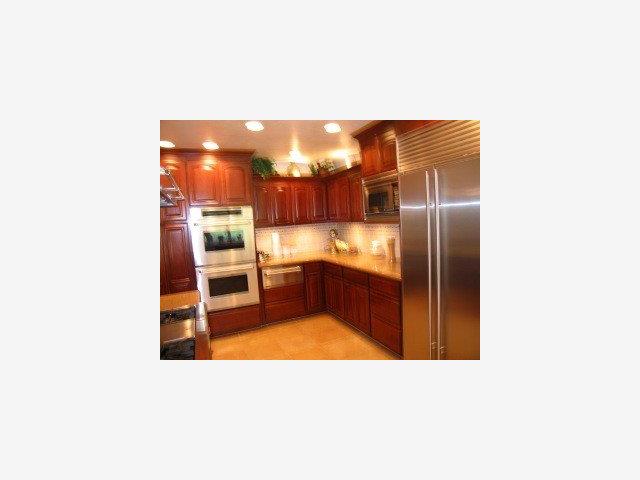 23555 Morrill Road Los Gatos, CA 95033 - Photo 4 of 9 Gallery Image 4