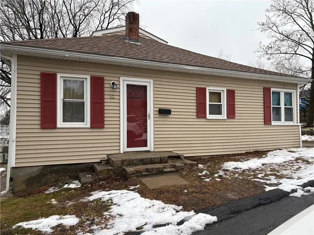 $289,000 | 40 Bassett Street, West Warwick, RI 02893
