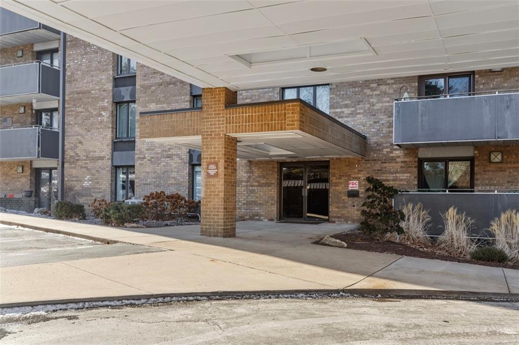 820 East Beau Street, Unit 3M Washington, PA 15301 - Photo 3 of 29 Covered front entrance to the secure building