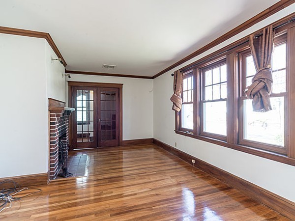 232 Appleton Street Arlington, MA 02476 - Photo 5 of 30 Gallery Image 5