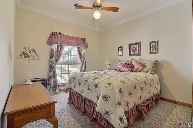 $575,000 | 15855 4 Oaks Drive, Pride, LA 70770