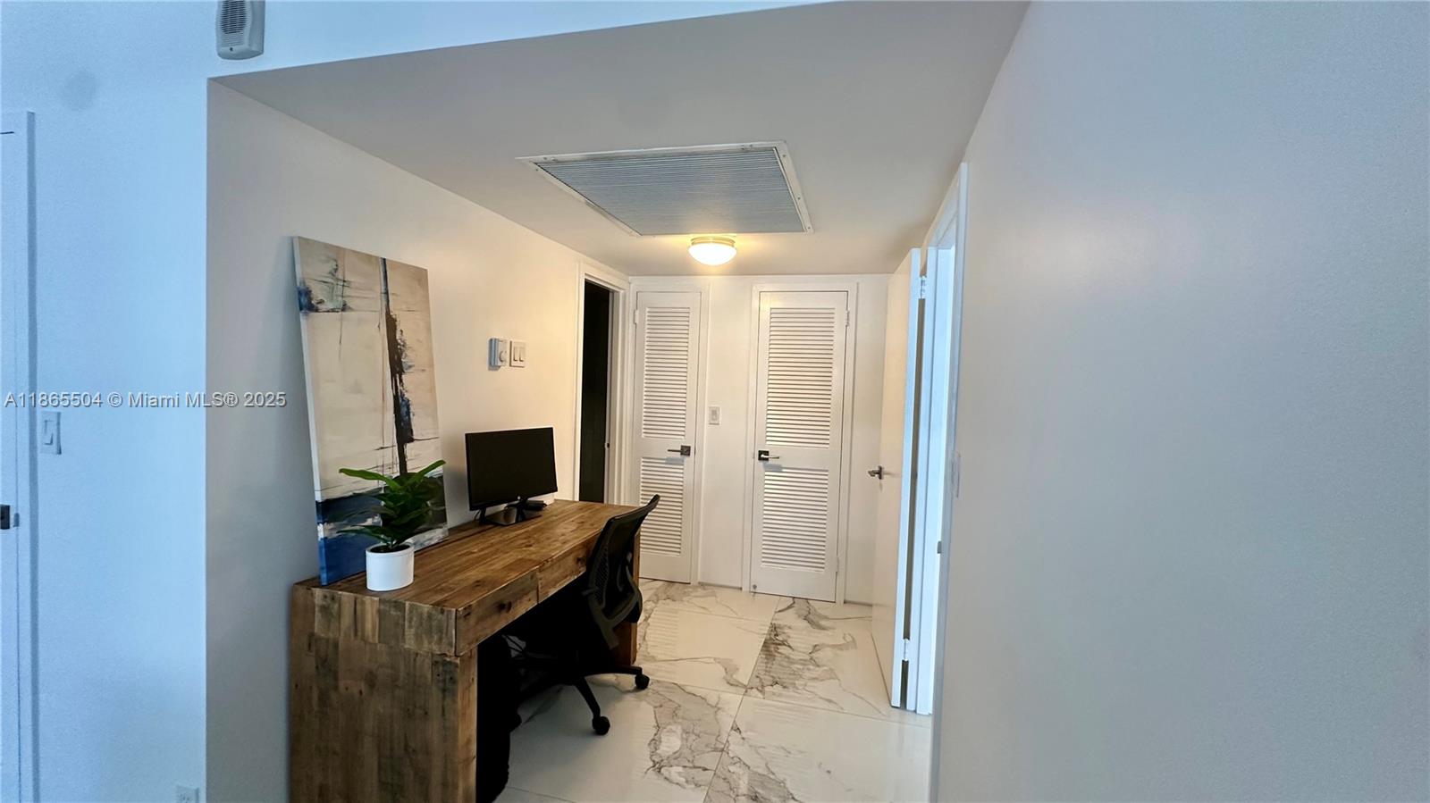 2030 South Ocean Drive, Unit 1022 Hallandale Beach, FL 33009 - Photo 17 of 33