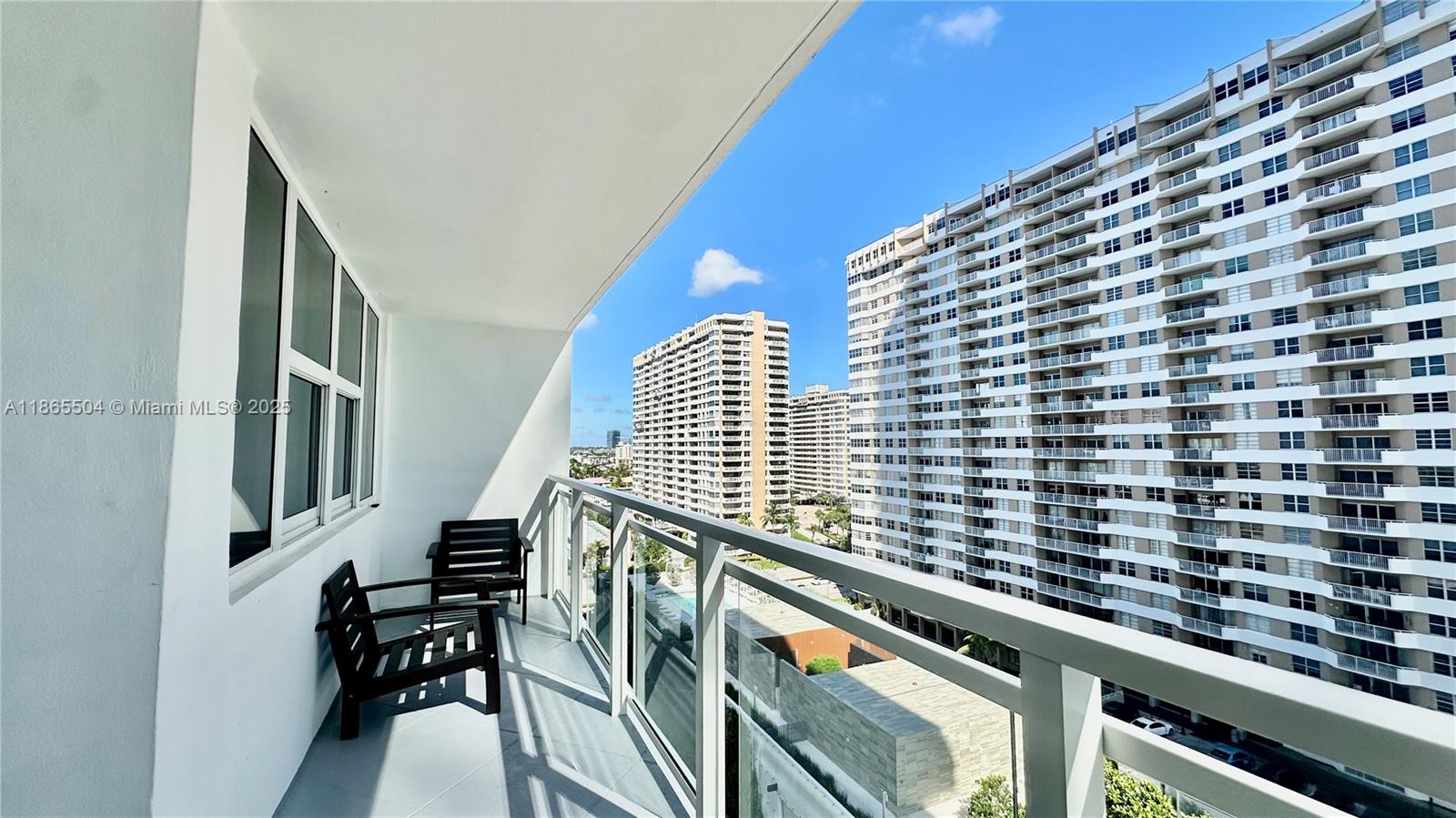 2030 South Ocean Drive, Unit 1022 Hallandale Beach, FL 33009 - Photo 20 of 33