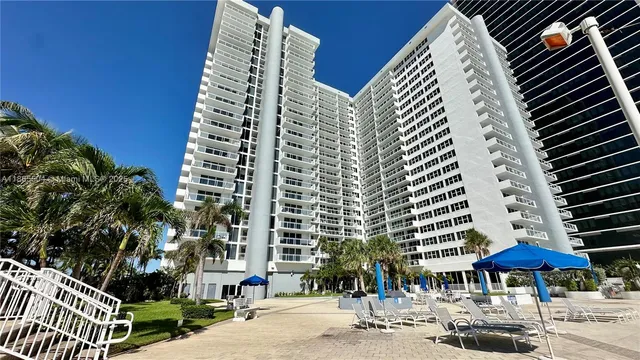$3,450 | 2030 South Ocean Drive, Unit 1022, Hallandale Beach, FL 33009