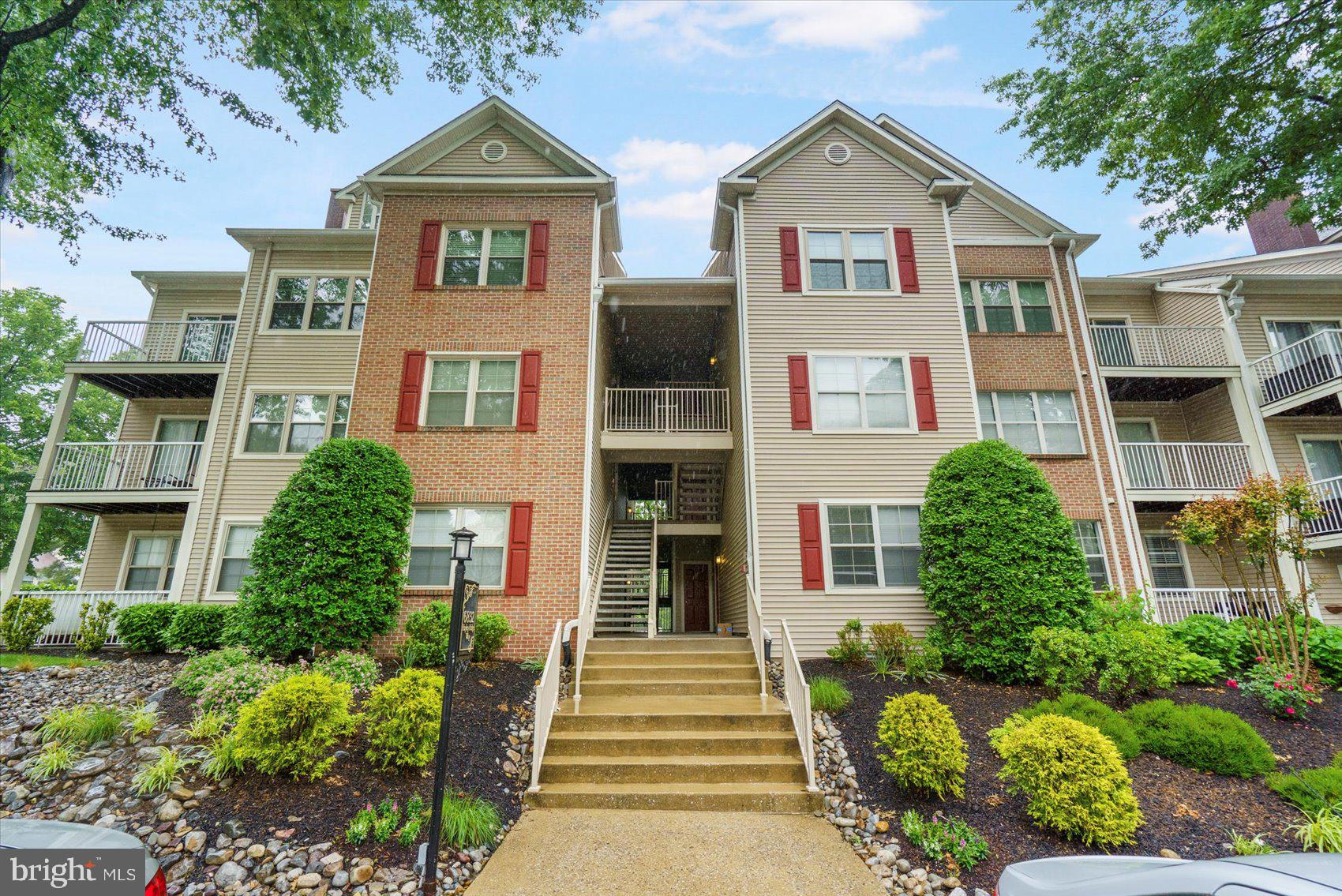 6832 Hayley Ridge Way, Unit C Baltimore, MD 21209 - Photo 2 of 34 Gallery Image 2