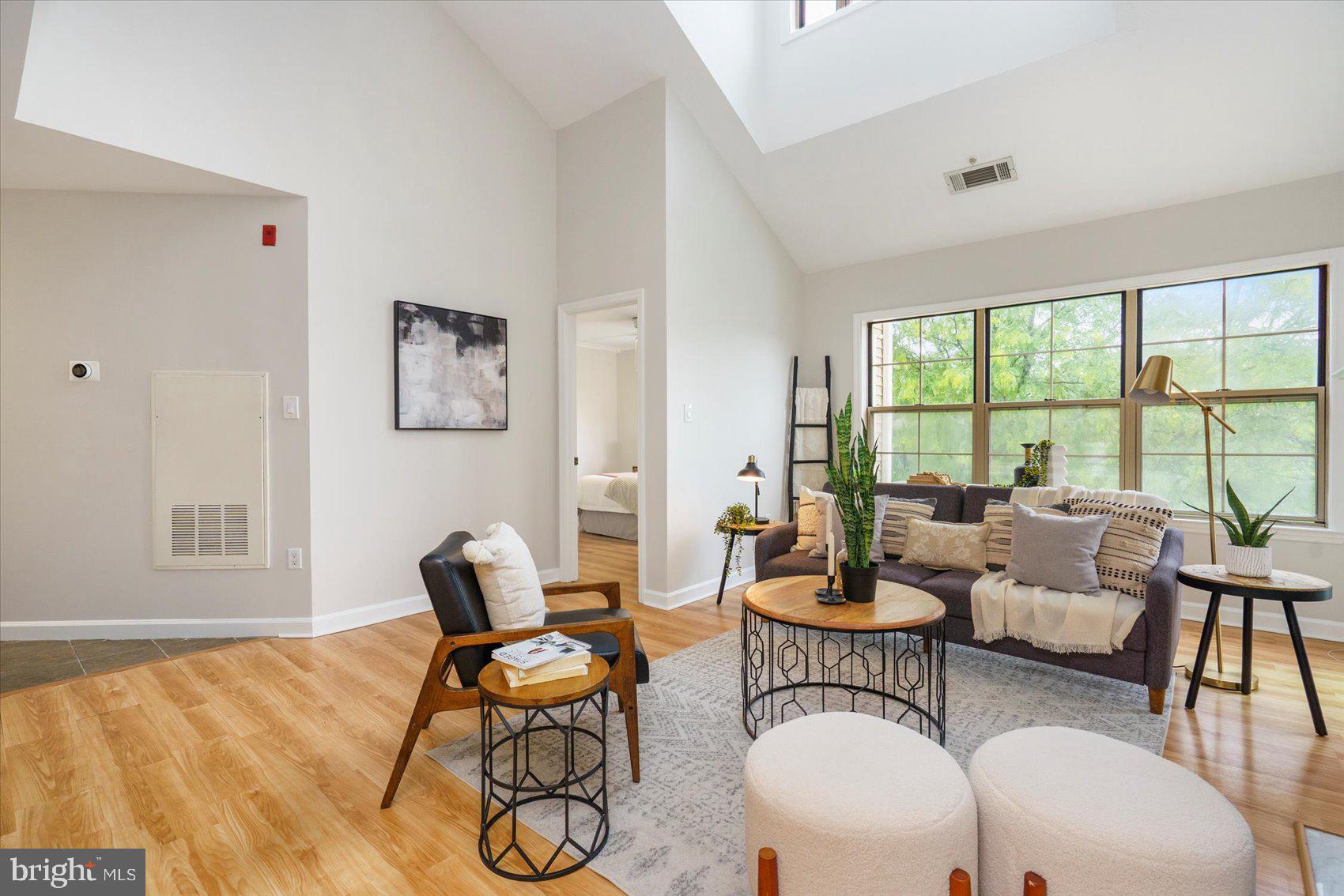 6832 Hayley Ridge Way, Unit C Baltimore, MD 21209 - Photo 6 of 34 Gallery Image 6