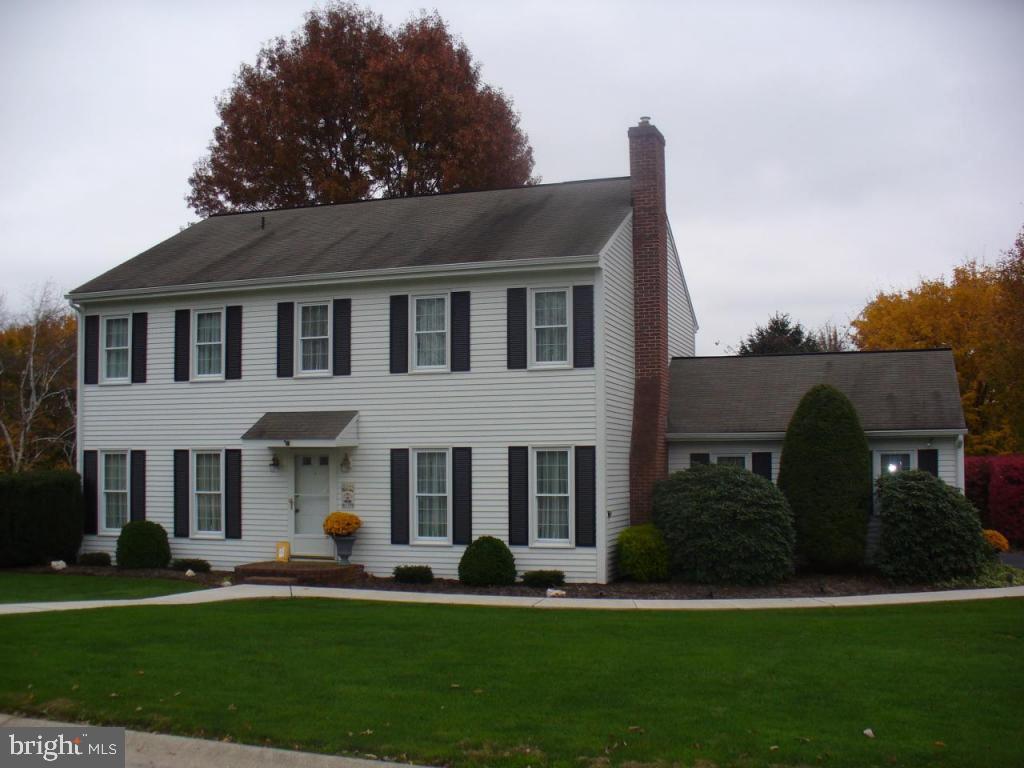 102 Ridings Way Lancaster, PA 17601 - Photo 1 of 23 Gallery Image 1