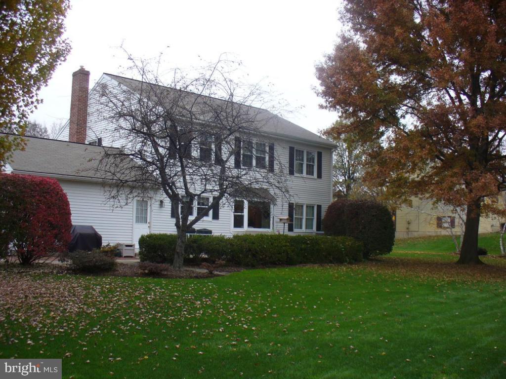 102 Ridings Way Lancaster, PA 17601 - Photo 2 of 23 Gallery Image 2