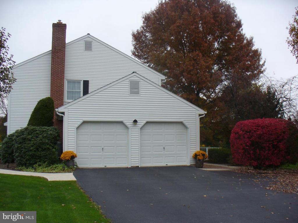 102 Ridings Way Lancaster, PA 17601 - Photo 5 of 23 Gallery Image 5