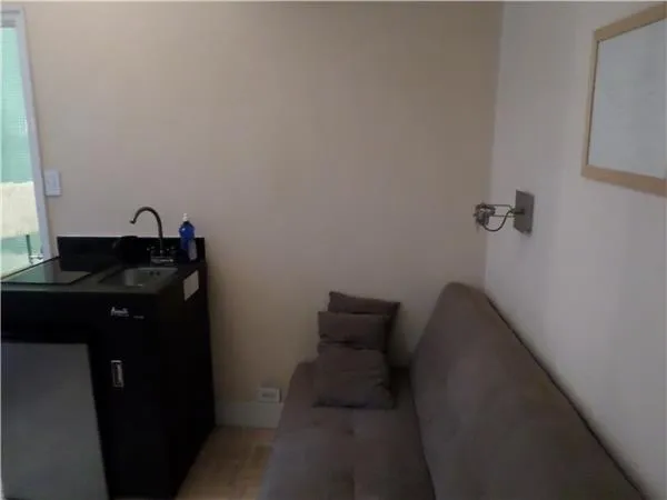 $429,000 | 150 West 51st Street, Unit 1927A | Theater District