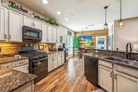 $295,000 | 712 Branch Crossing Drive, Covington, LA 70435
