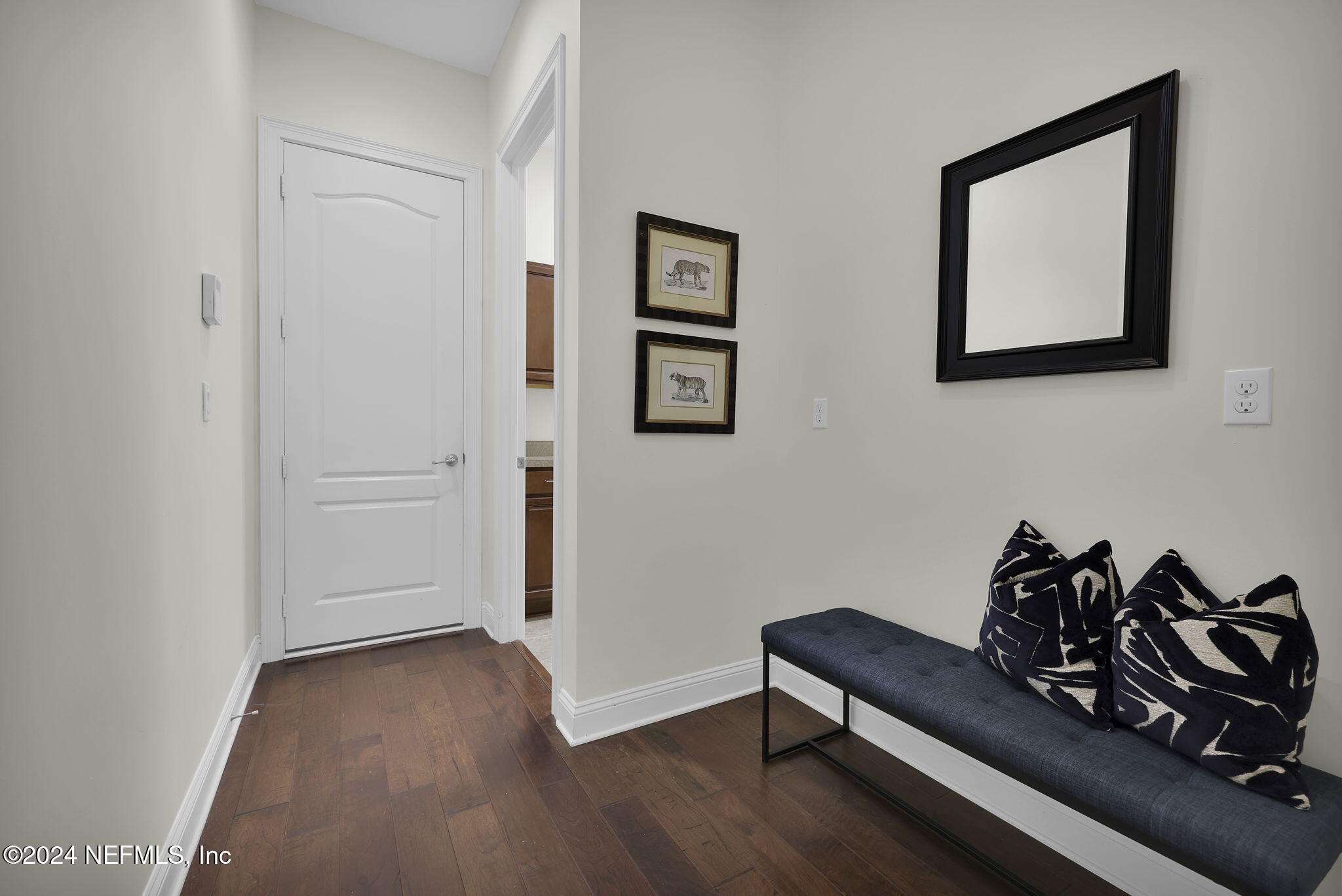 544 Sebastian Square St. Augustine, FL 32095 - Photo 26 of 62 back hallway