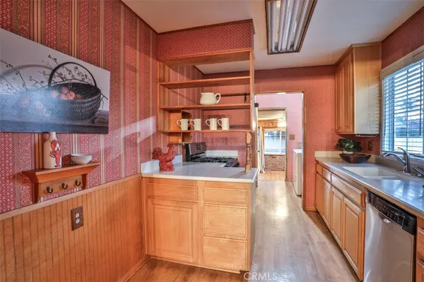 $775,000 | 368 Geneva Avenue, Claremont, CA 91711