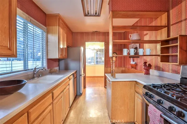 $775,000 | 368 Geneva Avenue, Claremont, CA 91711