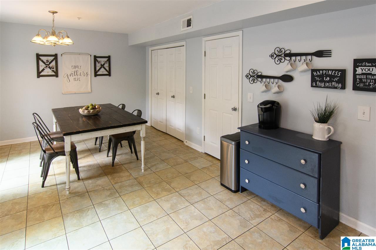 214 Willow Point Circle Alabaster, AL 35007 - Photo 16 of 33