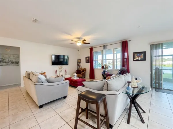 $464,900 | 3986 Baja Drive, St. Cloud, FL 34772