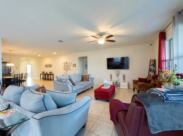 $464,900 | 3986 Baja Drive, St. Cloud, FL 34772