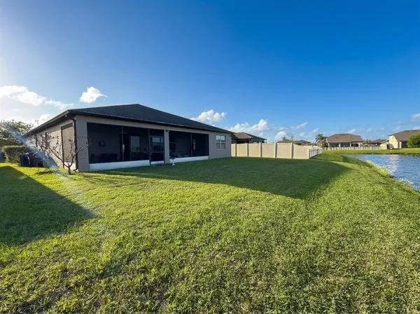 $464,900 | 3986 Baja Drive, St. Cloud, FL 34772