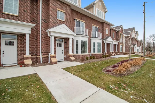 $675,000 | 7921 Grand Street, Dexter, MI 48130