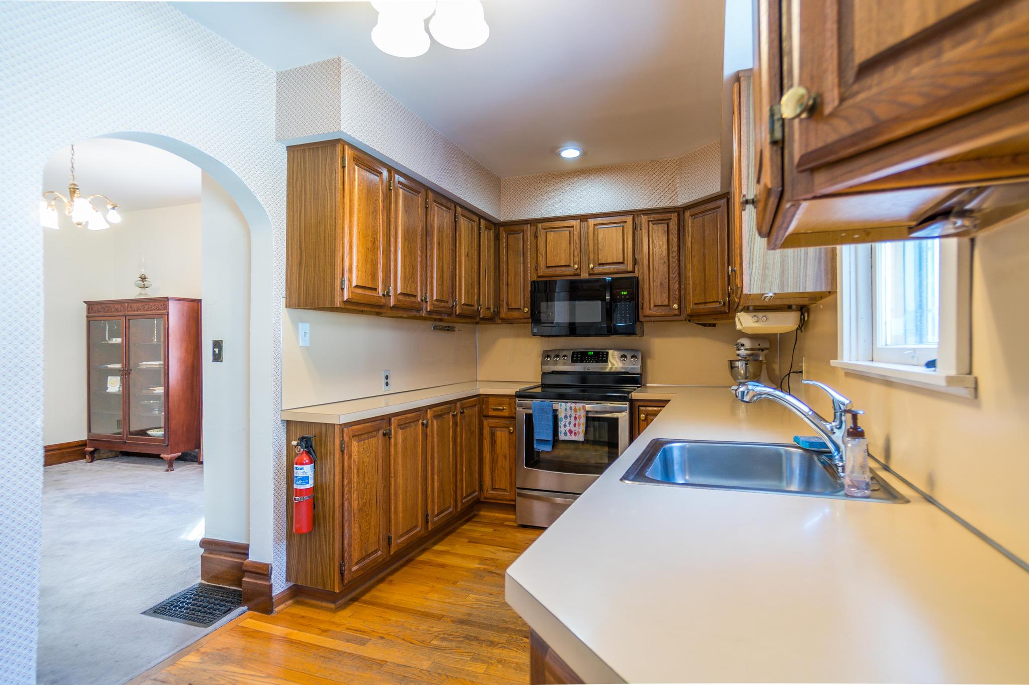 84 East Dunedin Road Columbus, OH 43214 - Photo 20 of 52 Gallery Image 20