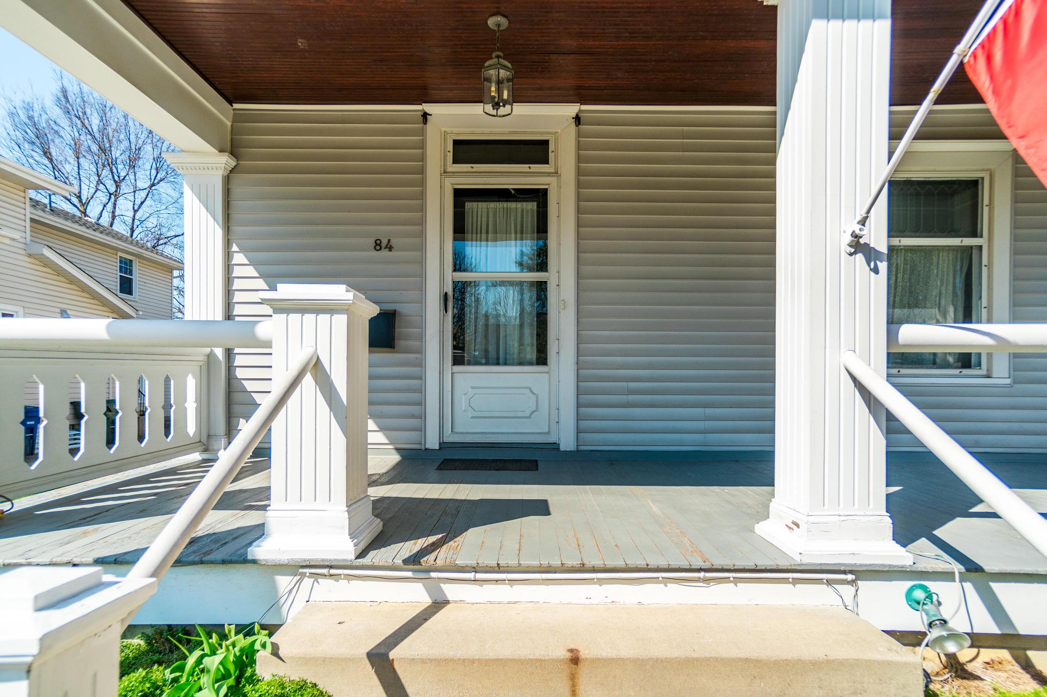 84 East Dunedin Road Columbus, OH 43214 - Photo 3 of 52 Gallery Image 3