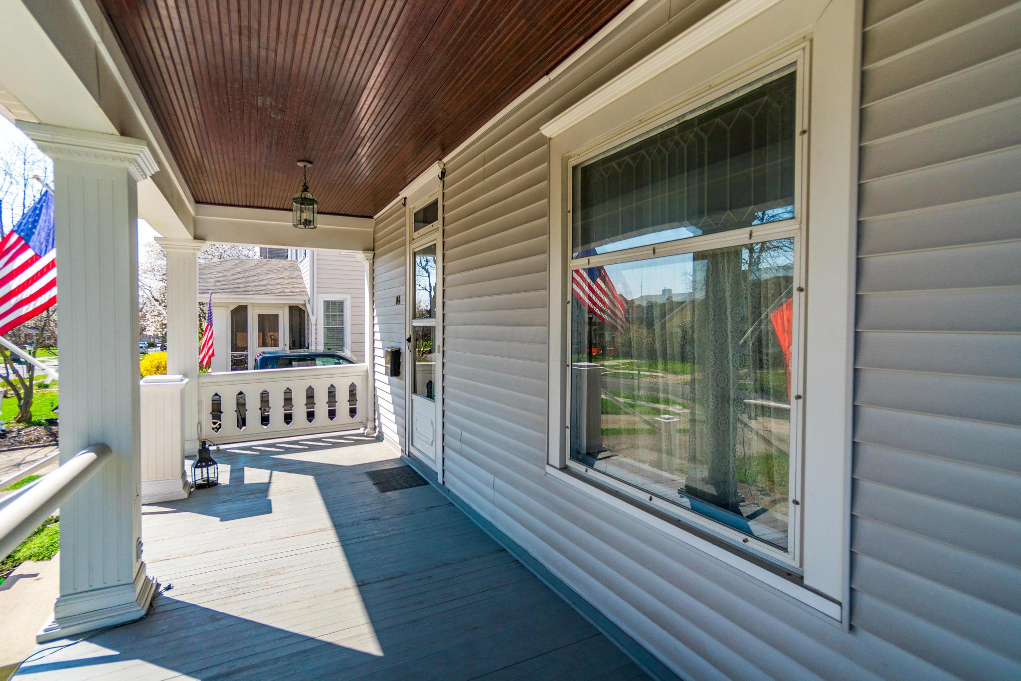 84 East Dunedin Road Columbus, OH 43214 - Photo 5 of 52 Gallery Image 5
