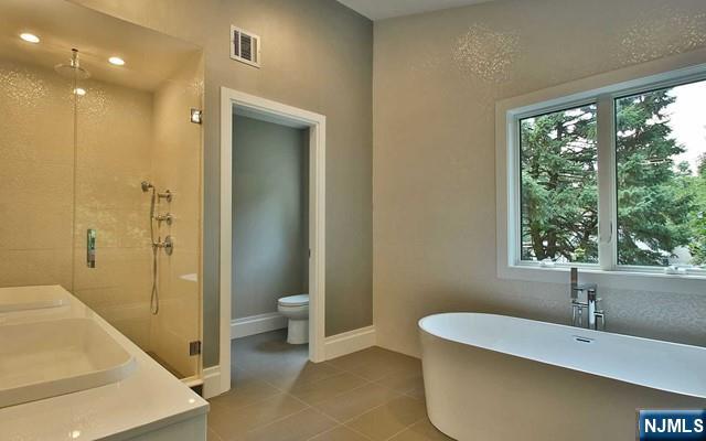 97 George Street Tenafly, NJ 07670 - Photo 13 of 25