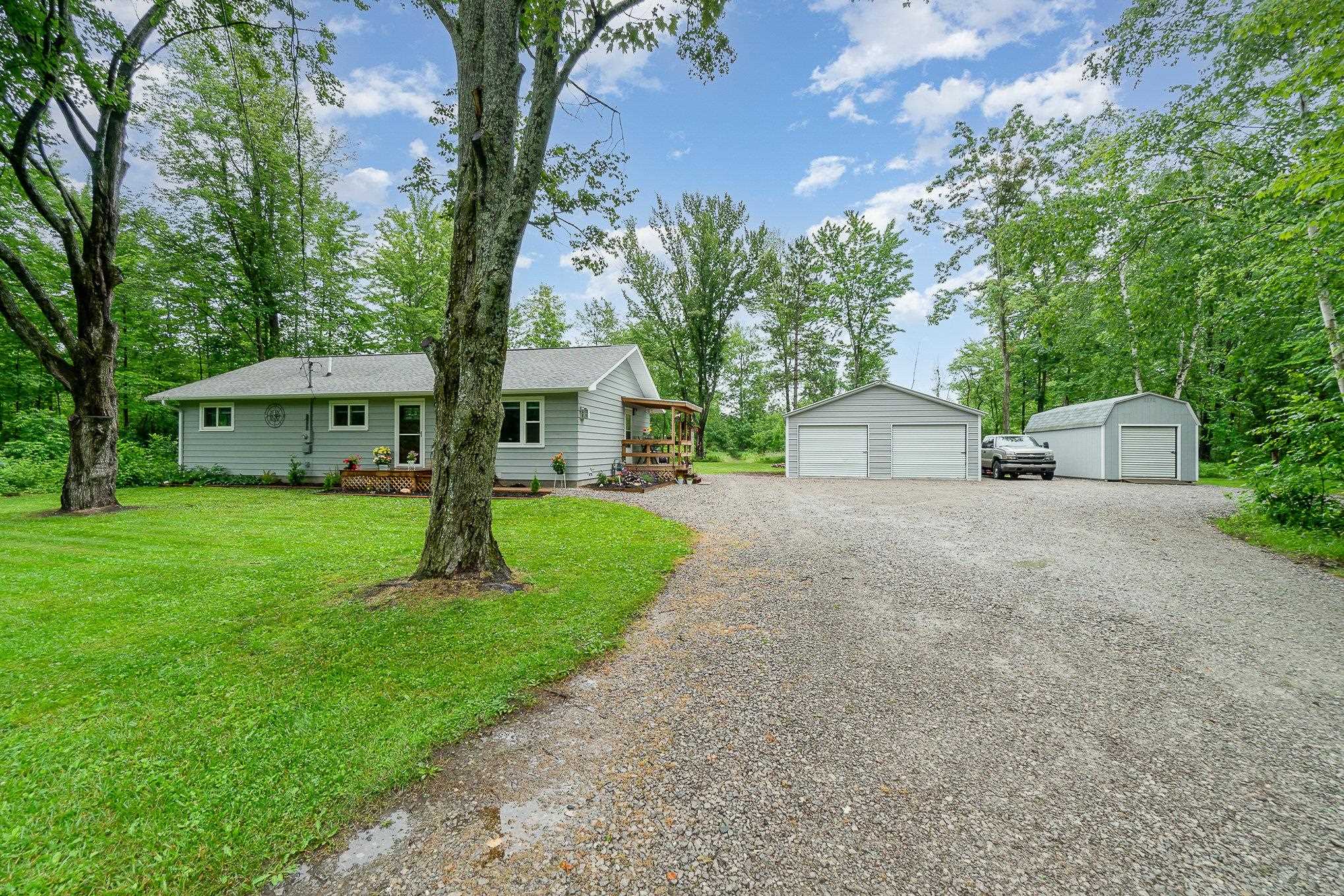 4242 Putnam Road Hale, MI 48739 - Photo 3 of 31 1923916-54915e6c-1fc9-44e5-8851-9305a249f350.JPG