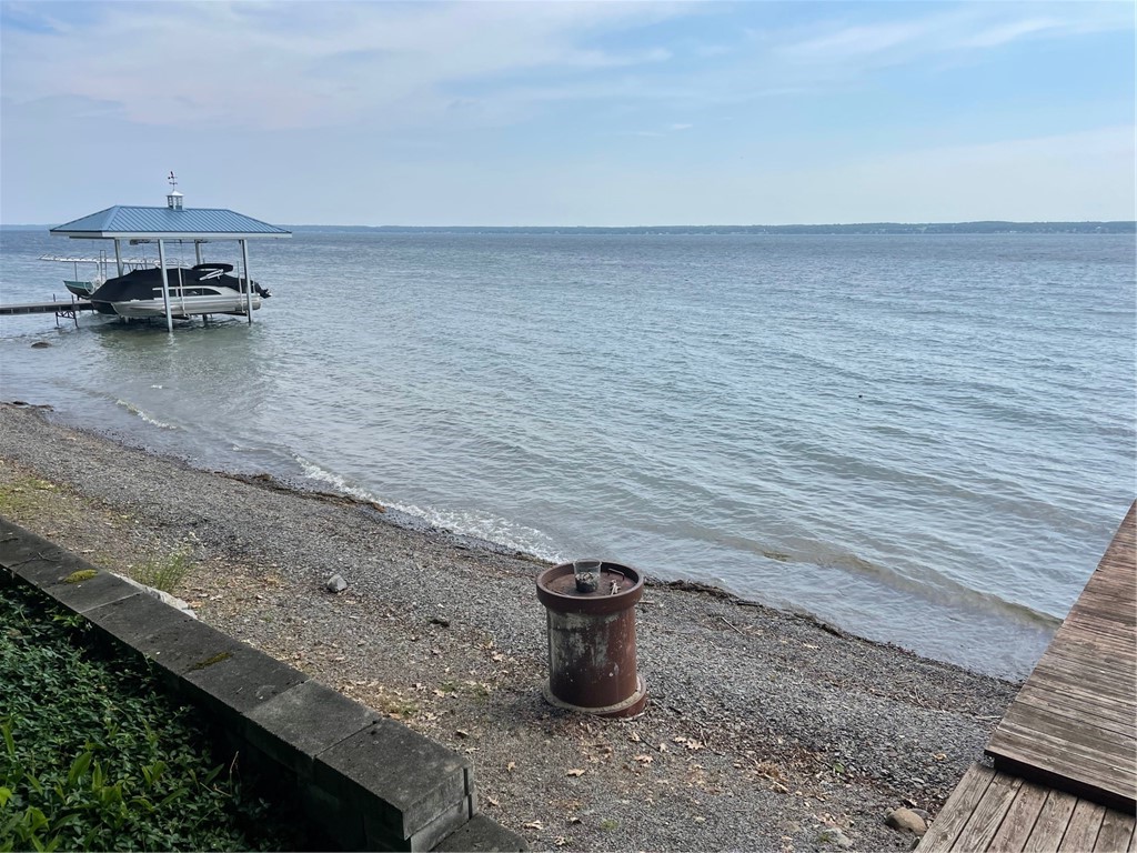 557 Angus Point Benton, NY 14527 - Photo 12 of 41