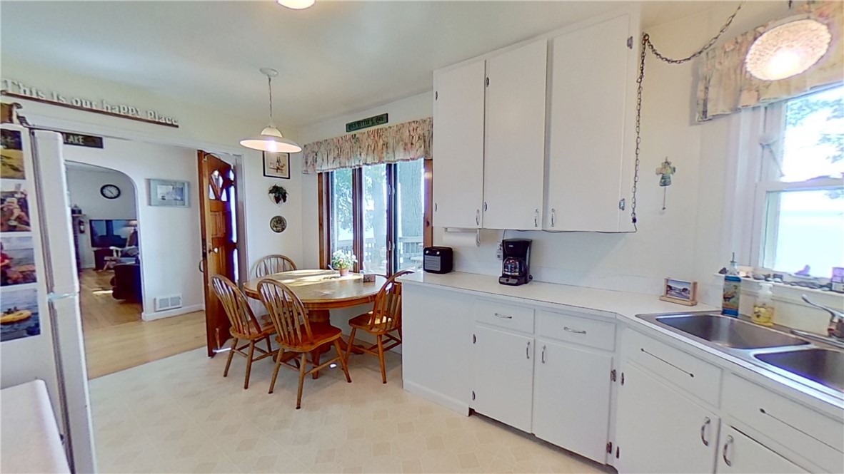 557 Angus Point Benton, NY 14527 - Photo 15 of 41