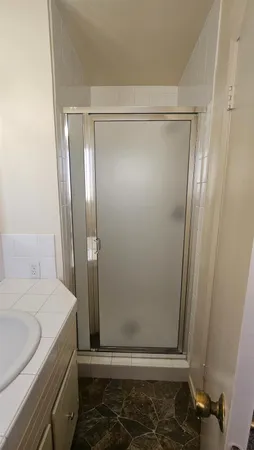 $2,100 | 92 West Gettysburg Avenue, Clovis, CA 93612