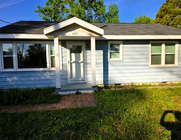 $1,250 | 107 Hawthorne Street, North Augusta, SC 29841
