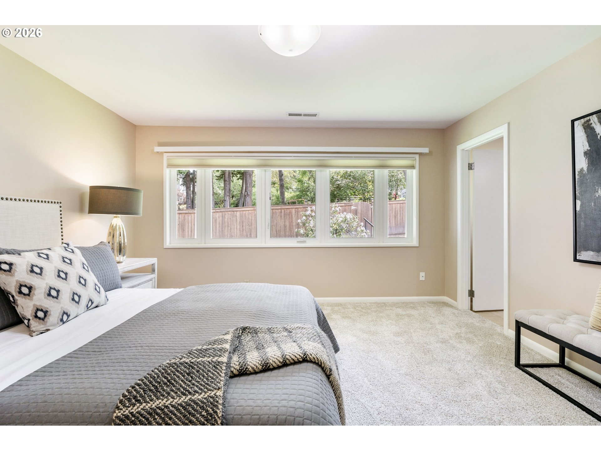 5190 Southwest Dover Lane Portland, OR 97225 - Photo 18 of 38