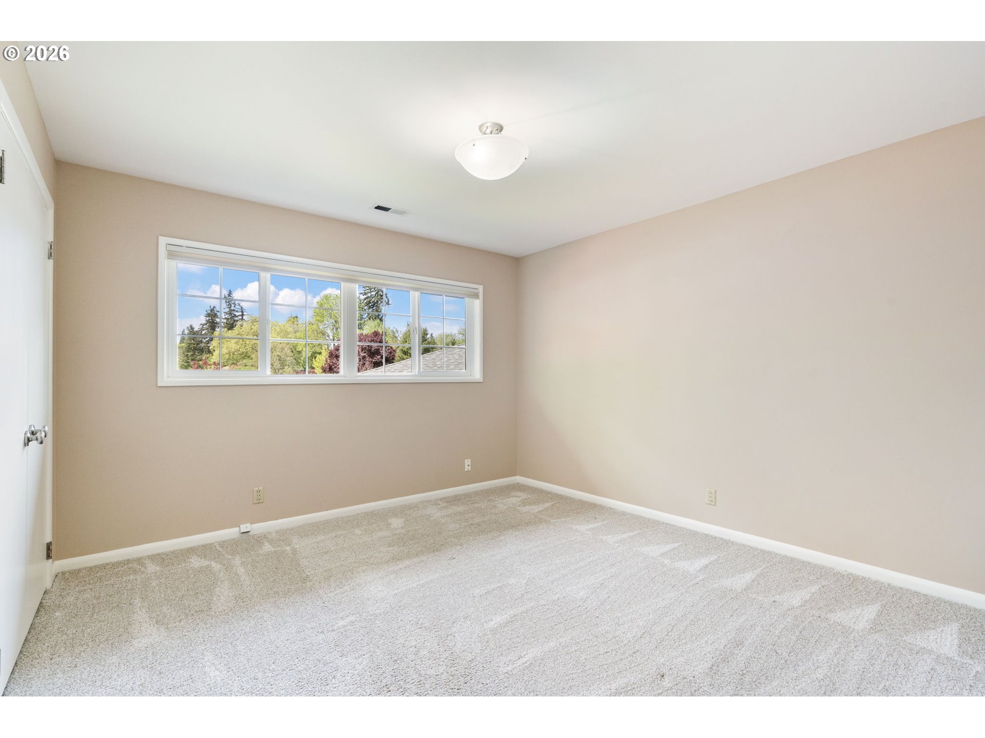 5190 Southwest Dover Lane Portland, OR 97225 - Photo 25 of 38