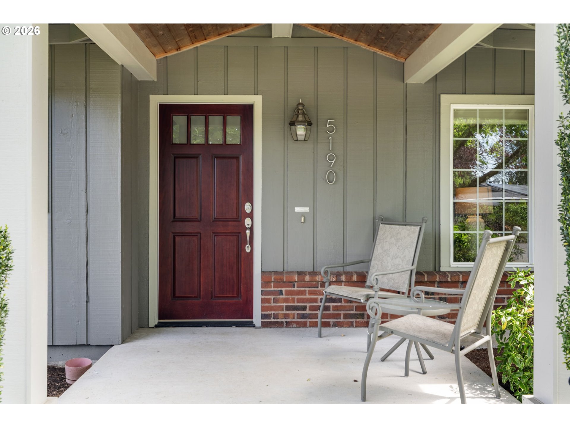 5190 Southwest Dover Lane Portland, OR 97225 - Photo 3 of 38
