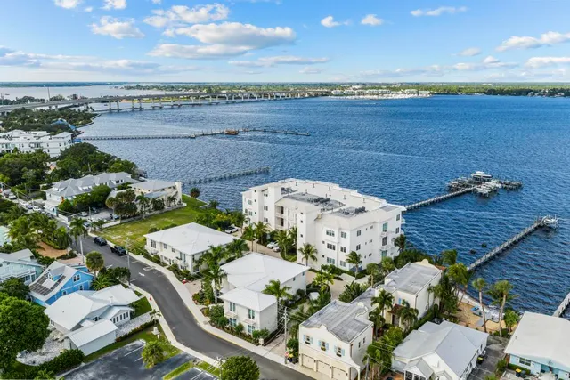 $1,150,000 | 53 Southeast Seminole Street, Unit A, Stuart, FL 34994